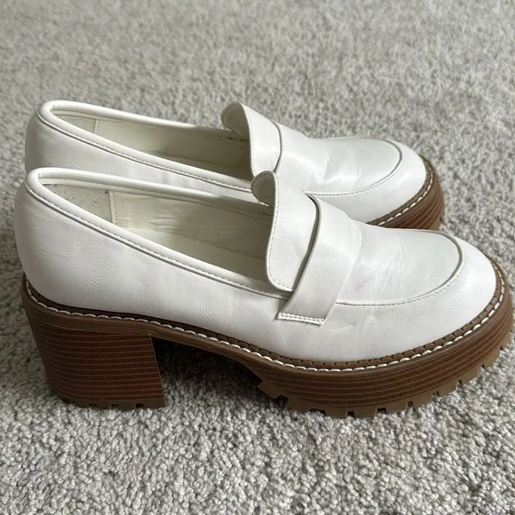 Mia Delilah Lug Sole Platform Loafers, White Leather - Size 8.5 - Picture 4 of 8